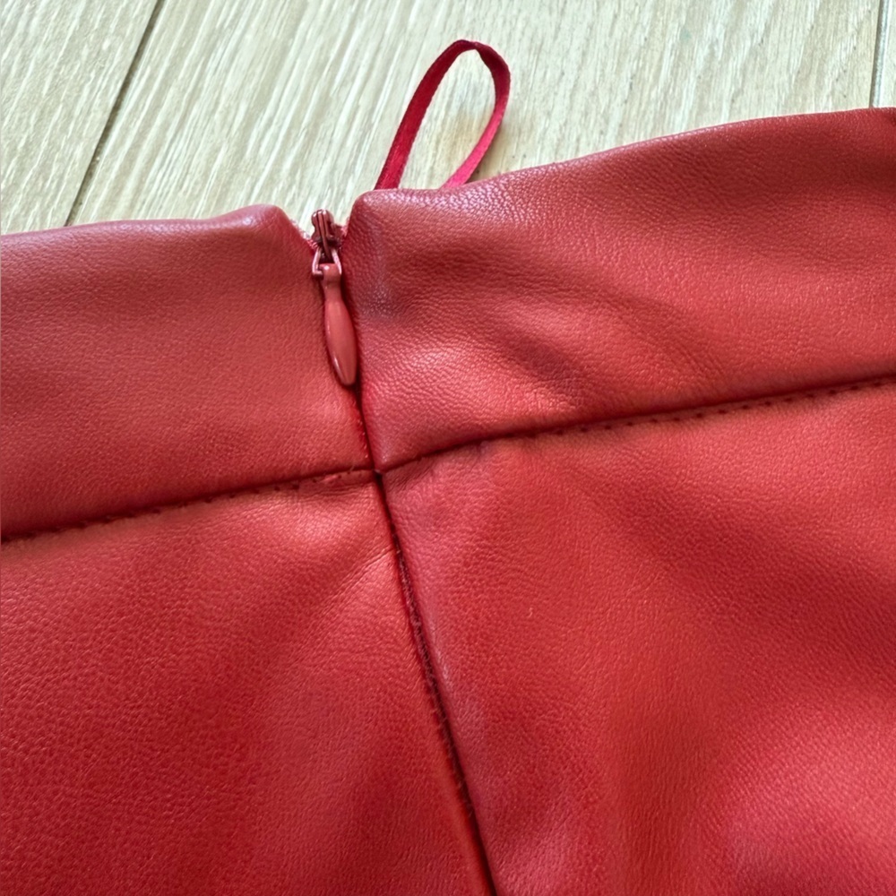 Zara Faux Leather A-Line Flare Red Midi Skirt Women’s Size Medium - Picture 4 of 10
